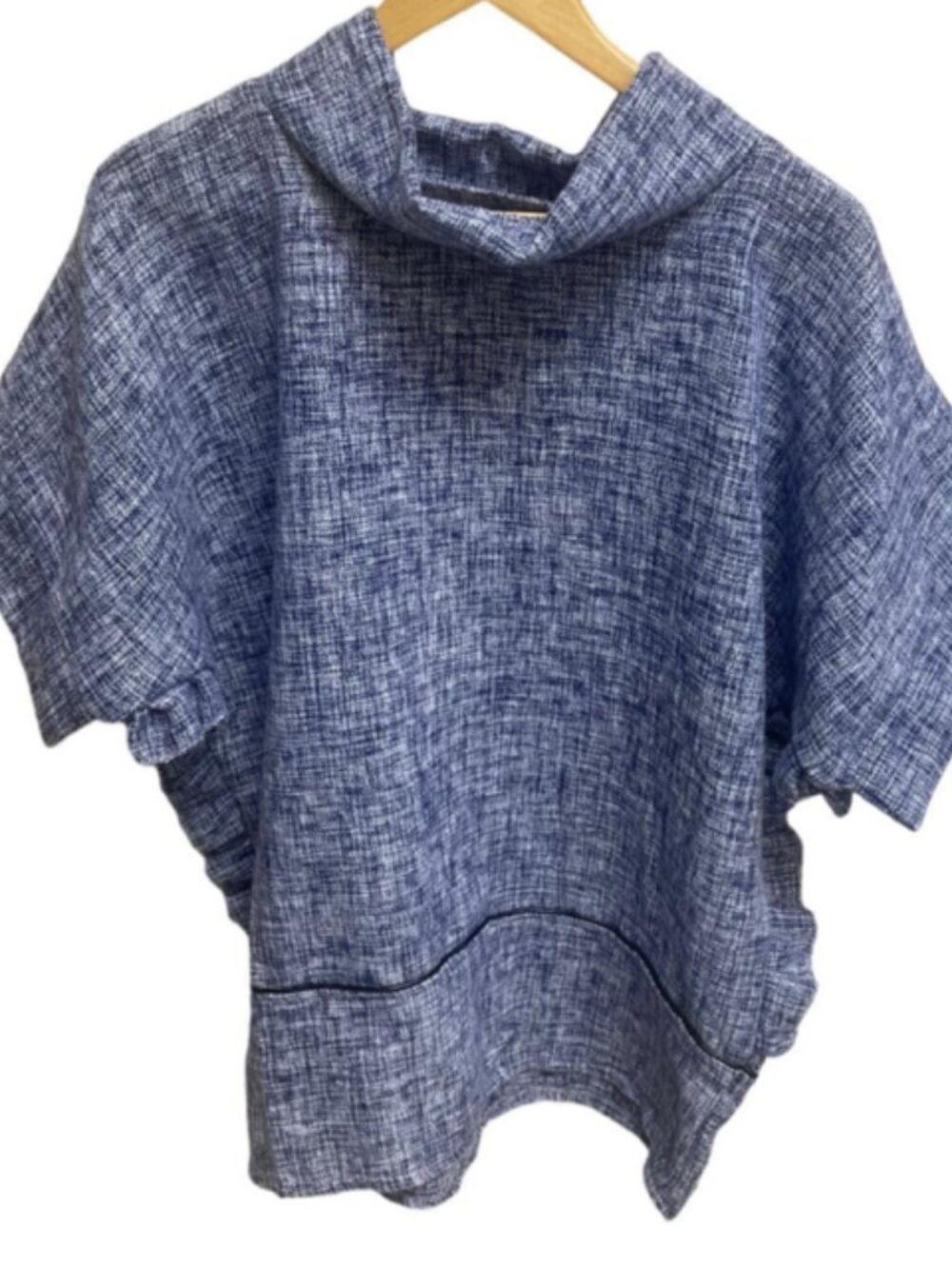 Blouse/Vest/poncho